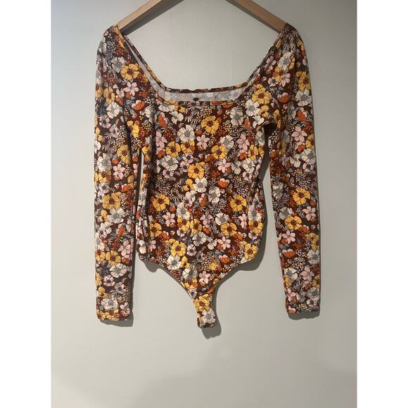 Dry Goods Tops - Dry Goods Originality Floral Retro Bodysuit
